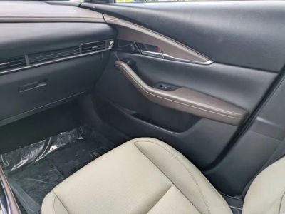 2025 Mazda CX-30 — photo 14 view
