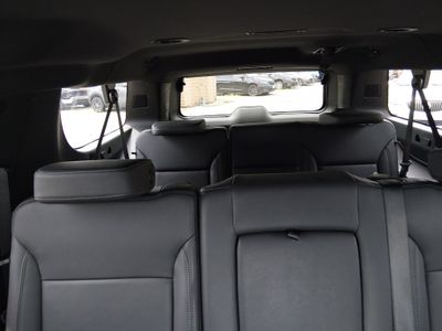 2025 Chevrolet Suburban - Photo 19