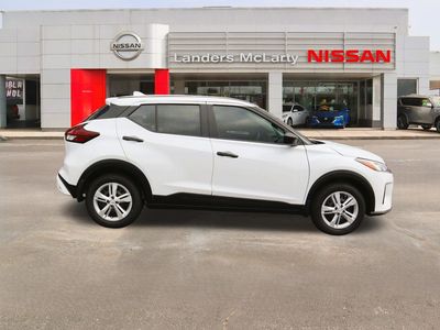 2025 Nissan Kicks Play - Photo 2