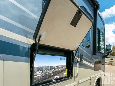 2026 Winnebago Adventurer - Photo 11