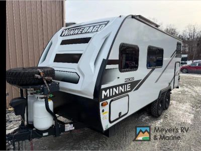 2025 Winnebago Micro Minnie - Photo 3