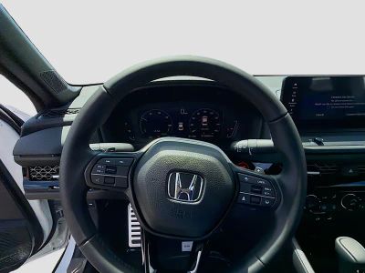 2026 Honda Accord Hybrid — photo 11 view