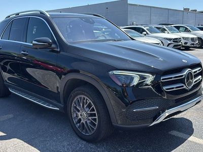2022 Mercedes-Benz GLE — side profile view