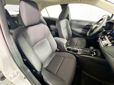 2025 Toyota Corolla - Photo 26