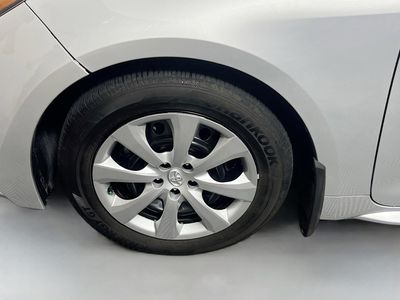 2025 Toyota Corolla - Photo 11