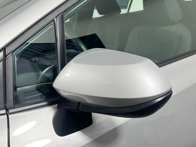2025 Toyota Corolla - Photo 10