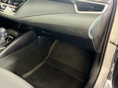 2025 Toyota Corolla - Photo 30