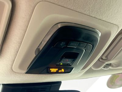 2025 Toyota Corolla - Photo 18
