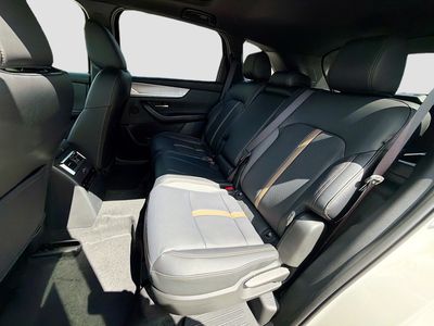2026 Mazda CX-70 - Photo 14