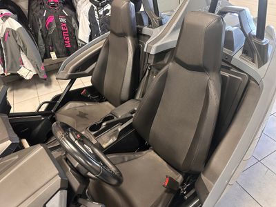 2023 Slingshot Slingshot SL - AutoDrive - Photo 7