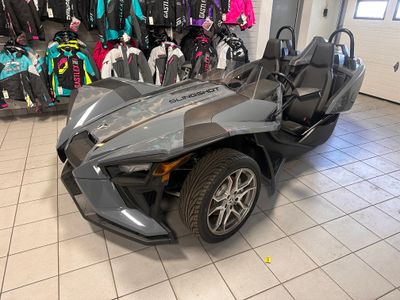 2023 Slingshot Slingshot SL - AutoDrive - Photo 2