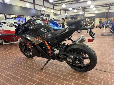 2026 KTM 990 RC R - Photo 7