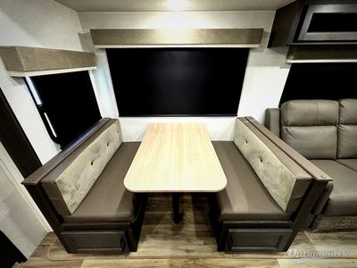 2025 Venture RV SportTrek - Photo 14
