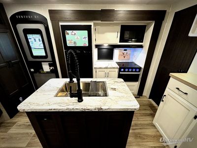 2025 Venture RV SportTrek - Photo 6