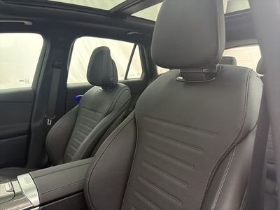 2026 Mercedes-Benz GLC - Photo 13