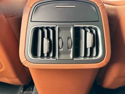 2022 Maserati Levante — photo 20 view