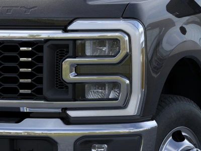 2026 Ford Super Duty — photo 18 view
