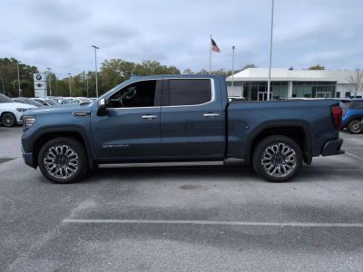 2024 GMC Sierra 1500 - Photo 2