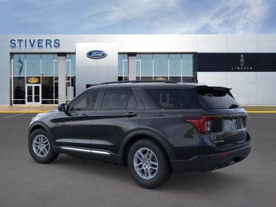 2025 Ford Explorer - Photo 4