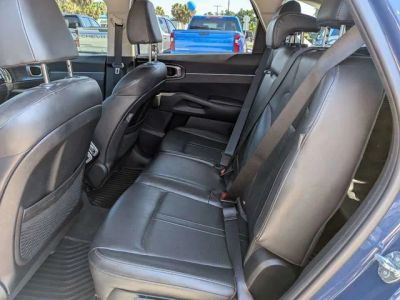 2024 Kia Sorento — photo 16 view