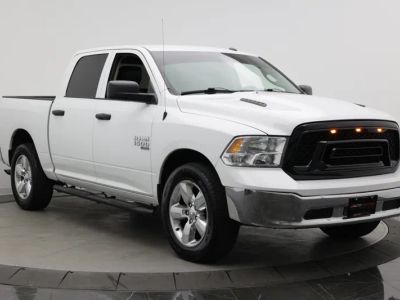2022 Ram 1500 Classic - Photo 3