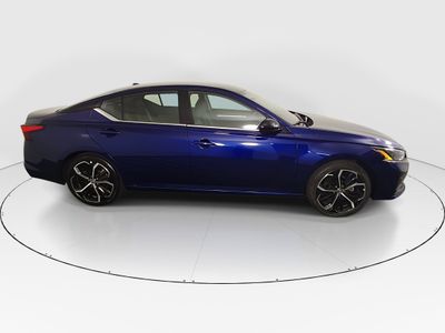 2024 Nissan Altima - Photo 8
