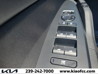 2026 Kia Sportage Hybrid — photo 21 view