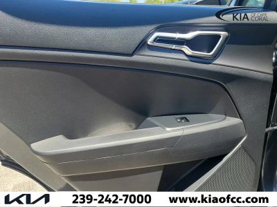 2026 Kia Sportage Hybrid — photo 12 view
