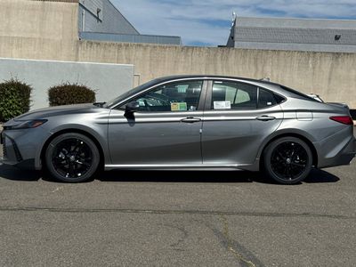 2026 Toyota Camry - Photo 5
