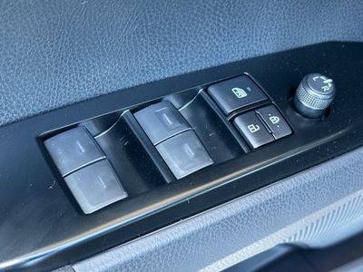 2026 Toyota Camry - Photo 13