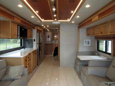 2023 Tiffin ALLEGRO RED - Photo 5
