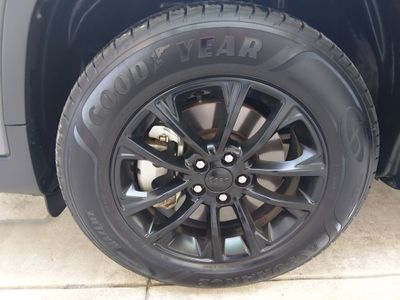 2023 Jeep Cherokee - Photo 10