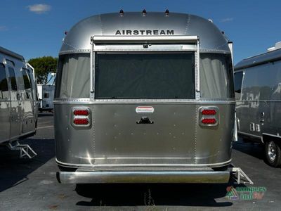 2026 Airstream International — photo 7 view