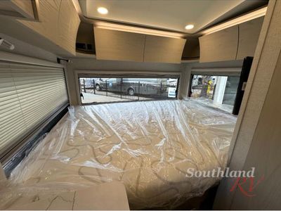 2026 Grand Design Serenova - Photo 12