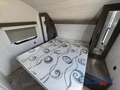 2022 Forest River RV Wildwood X-Lite - Photo 24