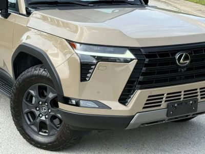 2024 Lexus GX - Photo 4