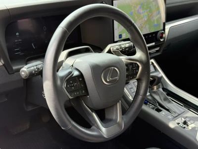 2024 Lexus GX - Photo 13