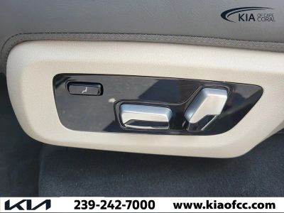 2024 BMW X7 — photo 17 view