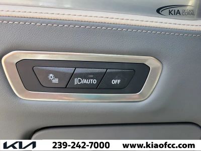 2024 BMW X7 — photo 33 view