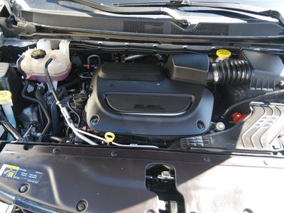 2024 Chrysler Pacifica — photo 9 view