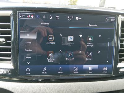 2024 Chrysler Pacifica — photo 18 view