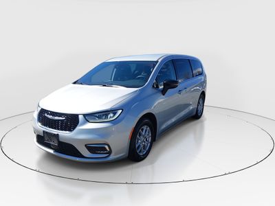 2024 Chrysler Pacifica — rear three-quarter view