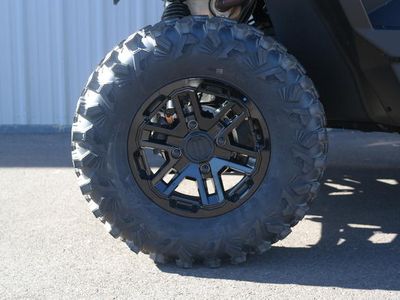 2026 Can-Am Defender MAX Limited HD11 - Photo 15