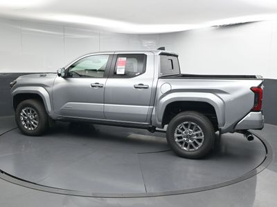 2025 Toyota Tacoma i-FORCE MAX Limited i-FORCE MAX Truck Double Cab - Photo 7