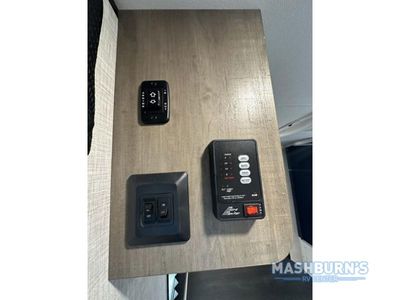 2025 Jayco Jay Flight SLX - Photo 21
