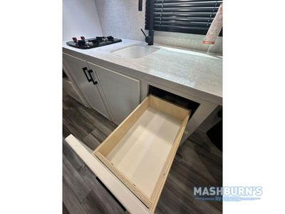 2025 Jayco Jay Flight SLX - Photo 14