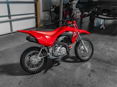 2026 Honda CRF110F - Photo 4