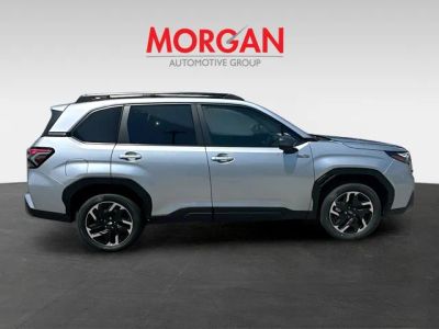 2026 Subaru Forester — photo 8 view