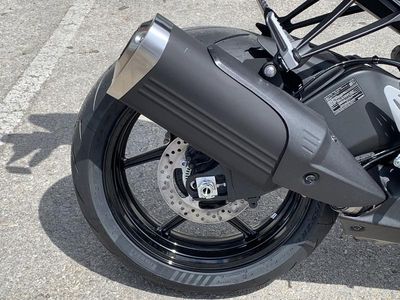 2026 Kawasaki Ninja ZX-6R - Photo 12