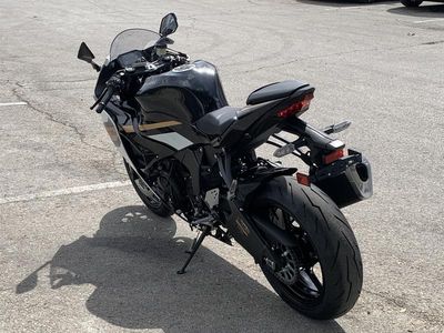 2026 Kawasaki Ninja ZX-6R - Photo 6